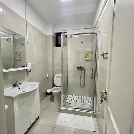 Kebom Summer Studio Apartment Navodari